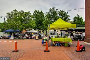 1238 Linden Pl NE, Washington, DC 20002 - Photo 32