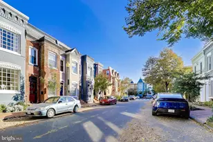 1238 Linden Pl NE, Washington, DC 20002 - Photo 6