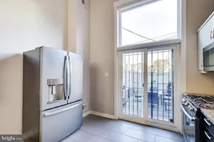 1238 Linden Pl NE, Washington, DC 20002 - Photo 12