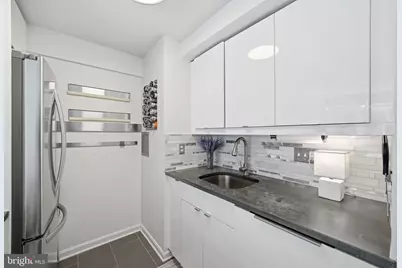 1825 T Street NW #207, Washington, DC 20009 - Photo 8