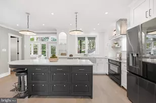 3147 Tennyson St NW, Washington, DC 20015 - Photo 12