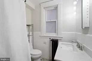 1869 Mintwood Pl NW, Washington, DC 20009 - Photo 10