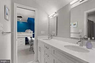 5741 27th St NW, Washington, DC 20015 - Photo 30