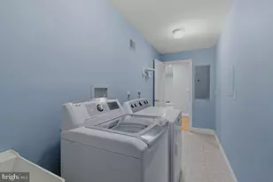5741 27th St NW, Washington, DC 20015 - Photo 26