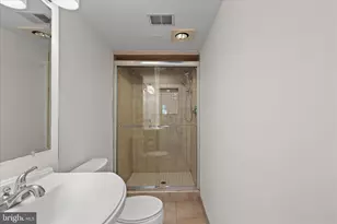 5741 27th St NW, Washington, DC 20015 - Photo 48