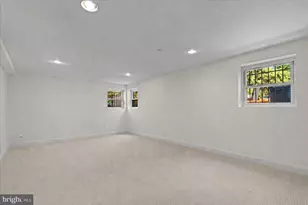 5741 27th St NW, Washington, DC 20015 - Photo 46