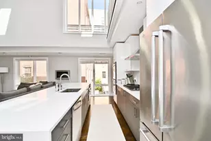 2012 Kalorama Rd NW, Washington, DC 20009 - Photo 24