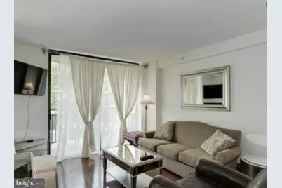 3401 38th Street NW #203, Washington, DC 20016 - Photo 4