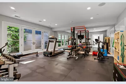 2845 Chesterfield Place NW, Washington, DC 20008 - Photo 34