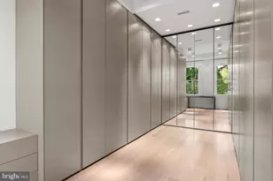 2107 Wyoming Ave NW, Washington, DC 20008 - Photo 18