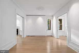 2107 Wyoming Ave NW, Washington, DC 20008 - Photo 6