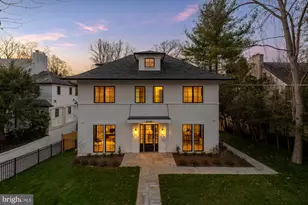 2733 Chesapeake St NW, Washington, DC 20008 - Photo 4