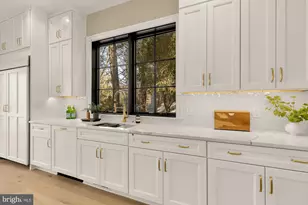 2733 Chesapeake St NW, Washington, DC 20008 - Photo 32