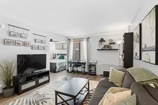 1420 N St NW, Washington, DC 20005 - Photo 2