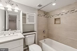 39 U St NE, Washington, DC 20002 - Photo 16