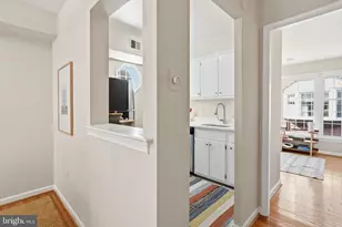 1833 Biltmore St NW, Washington, DC 20009 - Photo 12