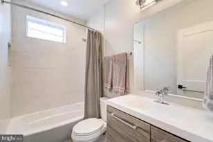 1211 Constitution Ave NE, Washington, DC 20002 - Photo 14