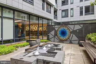 70 N Street SE, Washington, DC 20003 - Photo 32