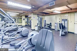 950 25th St NW, Washington, DC 20037 - Photo 28