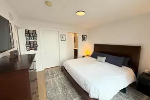 37 L SE, Washington, DC 20003 - Photo 8