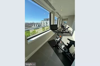 37 L SE #302, Washington, DC 20003 - Photo 16