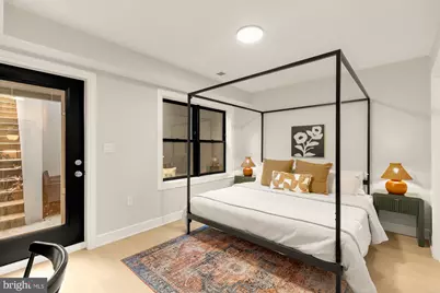 647 G SE #1, Washington, DC 20003 - Photo 16