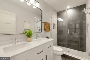 647 G SE, Washington, DC 20003 - Photo 20
