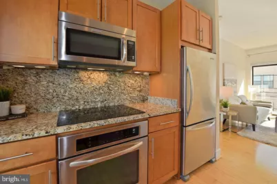 5201 Wisconsin Avenue NW #406, Washington, DC 20015 - Photo 14