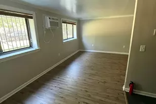 3105 Naylor Rd SE, Washington, DC 20020 - Photo 2