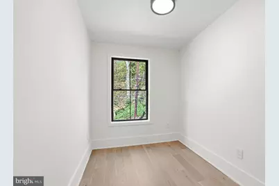 2026 37th Street NW, Washington, DC 20007 - Photo 14