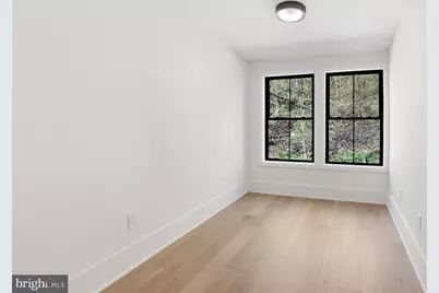 2026 37th Street NW, Washington, DC 20007 - Photo 16