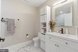 1028 Bladensburg Rd NE, Washington, DC 20002 - Photo 14