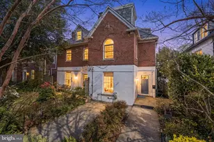 2927 Cathedral Ave NW, Washington, DC 20008 - Photo 58