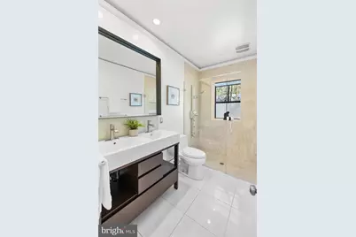 2927 Cathedral Avenue NW, Washington, DC 20008 - Photo 22