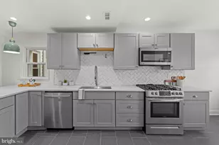 112 15th St SE, Washington, DC 20003 - Photo 8