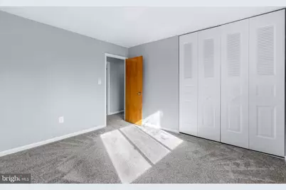 5211 Macarthur Terrace NW, Washington, DC 20016 - Photo 32
