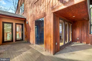 5211 MacArthur Terrace NW, Washington, DC 20016 - Photo 18