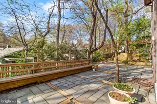 5211 MacArthur Terrace NW, Washington, DC 20016 - Photo 44
