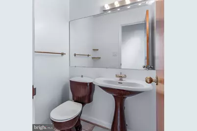 5211 Macarthur Terrace NW, Washington, DC 20016 - Photo 14