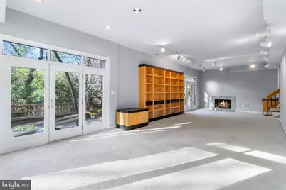 5211 Macarthur Terrace NW, Washington, DC 20016 - Photo 42