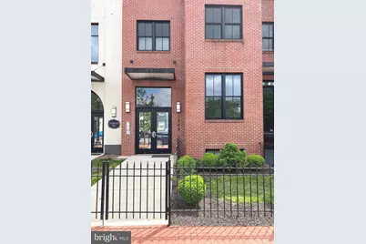 1209 G Street SE #8, Washington, DC 20003 - Photo 2