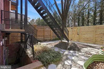 32 Farragut Place NW, Washington, DC 20011 - Photo 32