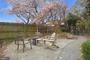 105 6th St SE, Washington, DC 20003 - Photo 14