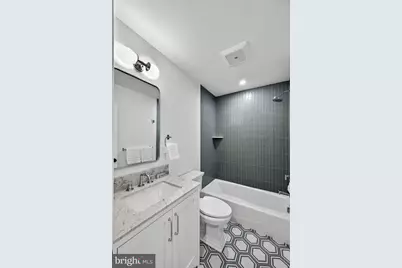 647 E Street NE, Washington, DC 20002 - Photo 22