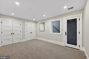 647 E St NE, Washington, DC 20002 - Photo 40