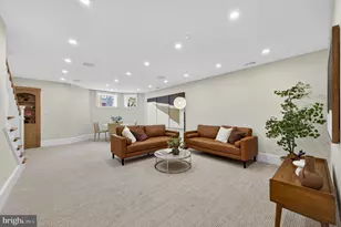 647 E St NE, Washington, DC 20002 - Photo 34