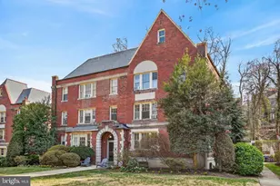 3022 Porter St NW, Washington, DC 20008 - Photo 2