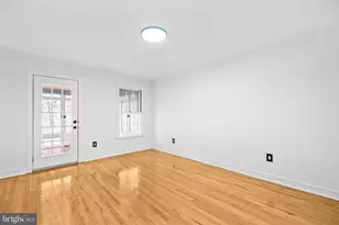 2420 NW I Street NW, Washington, DC 20037 - Photo 32