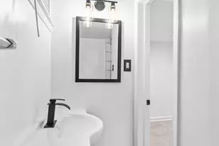 2420 NW I Street NW, Washington, DC 20037 - Photo 16