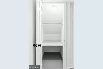 2420 NW I Street NW, Washington, DC 20037 - Photo 14